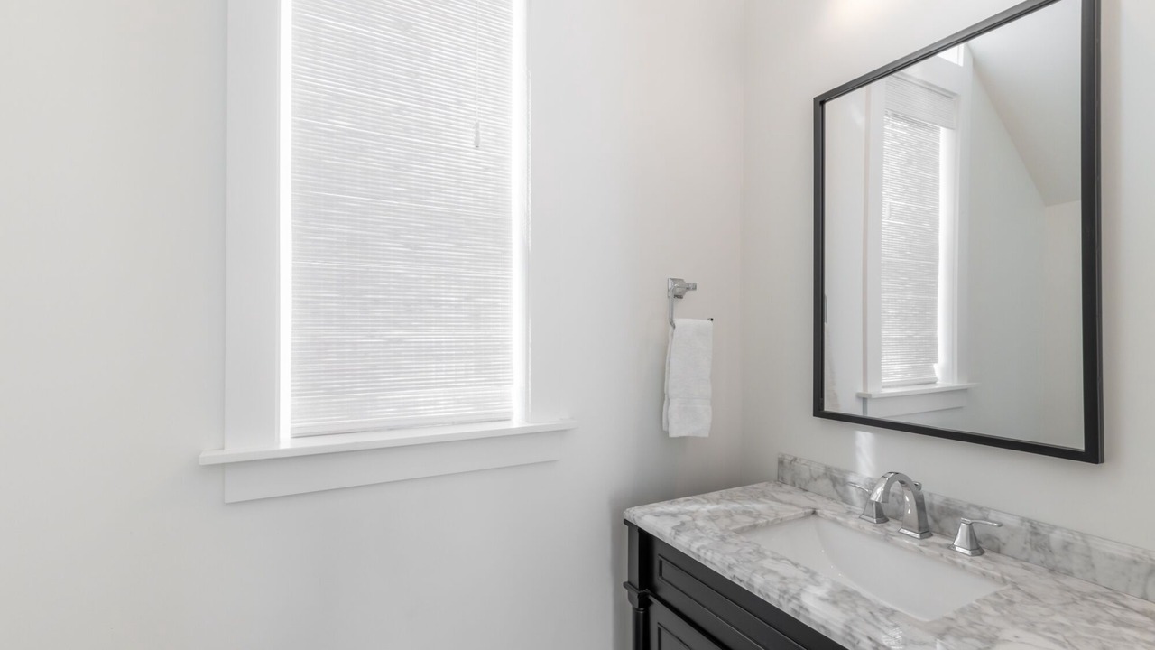 Photo of Bathroom in Orange Beach