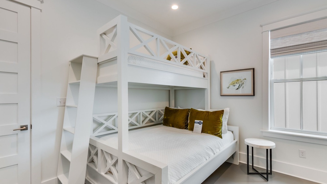 Photo of Bedroom in Orange Beach
