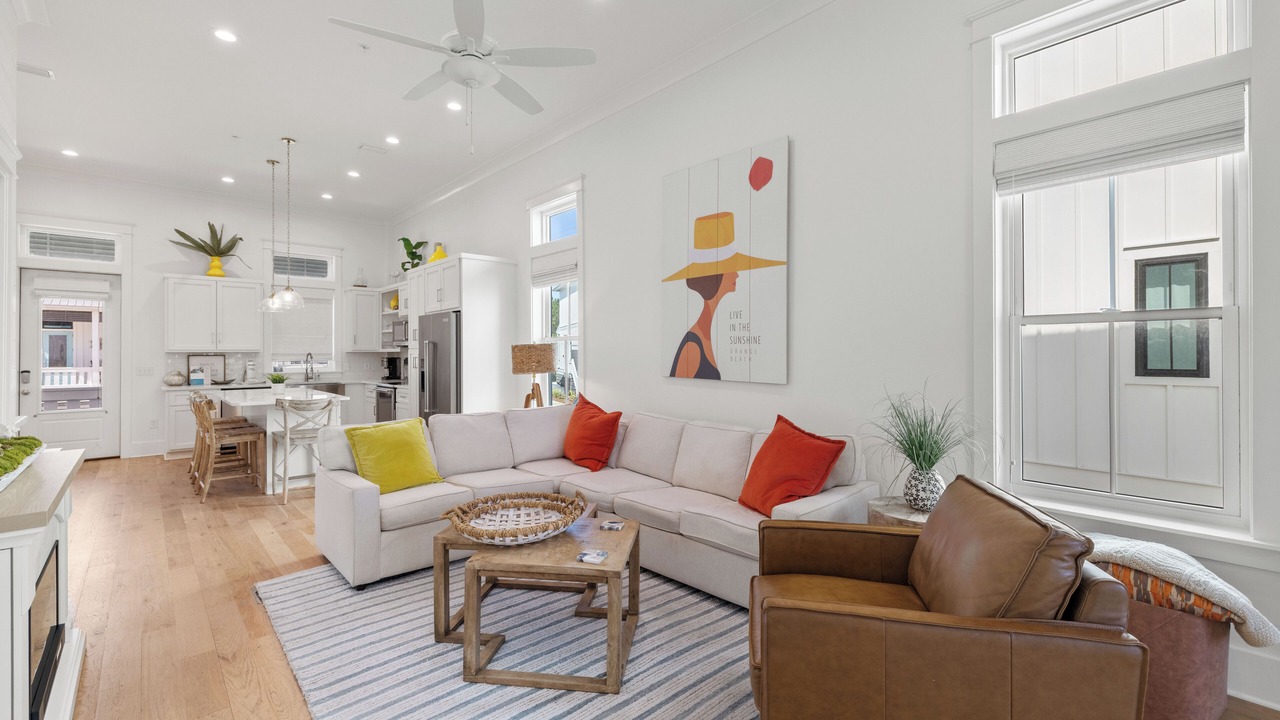 Photo of Livingroom in Orange Beach