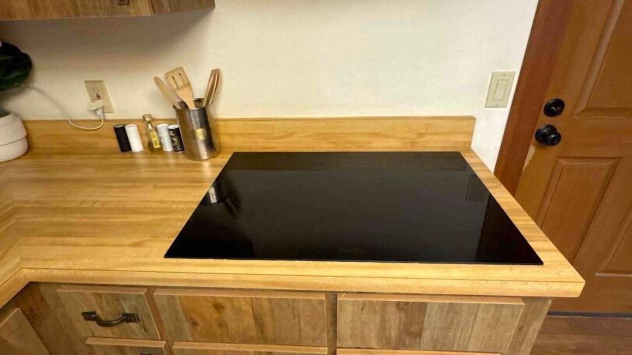Photo of Kitchen in Mount Plymouth