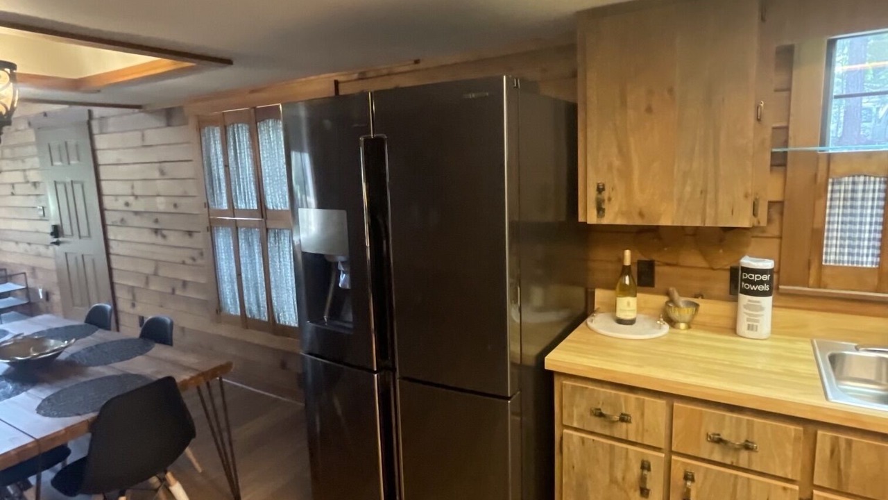 Photo of Kitchen in Mount Plymouth