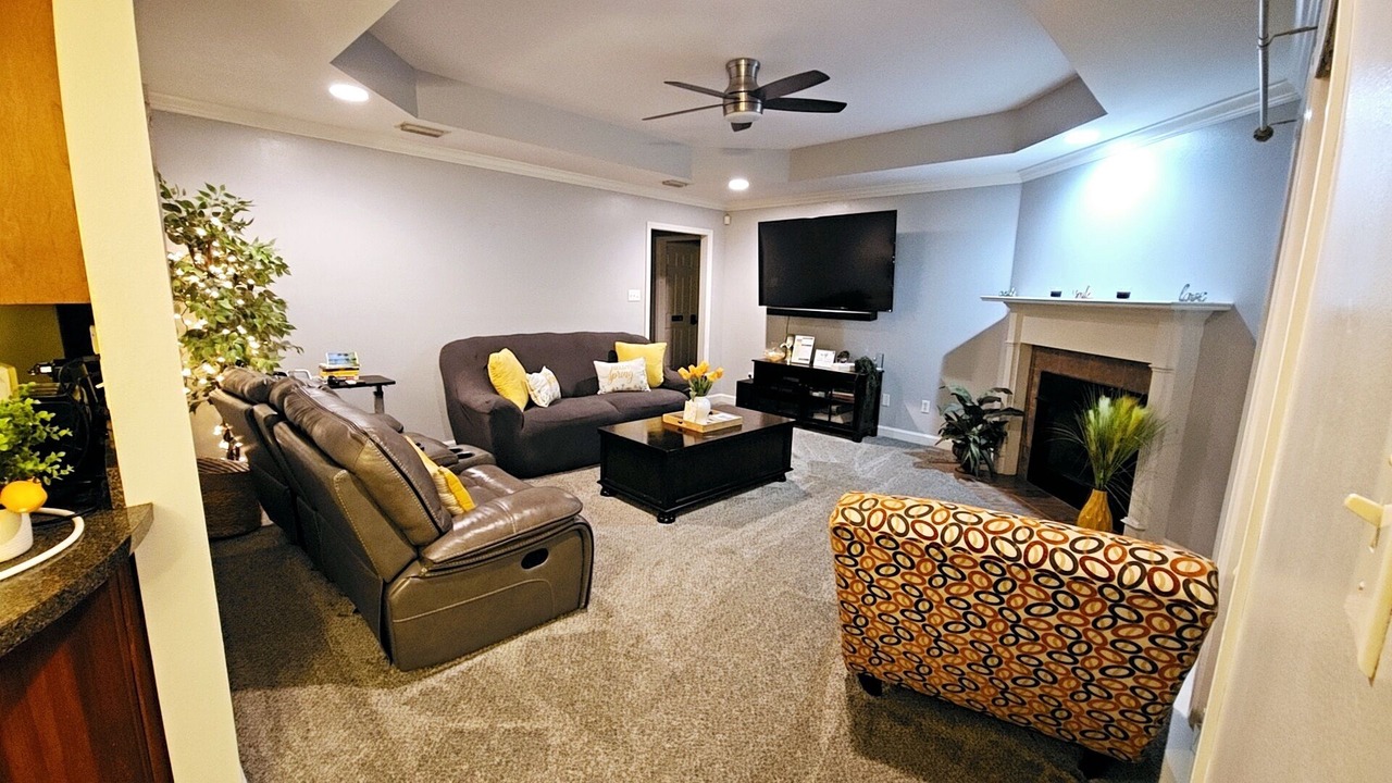 Photo of Livingroom in Prichard
