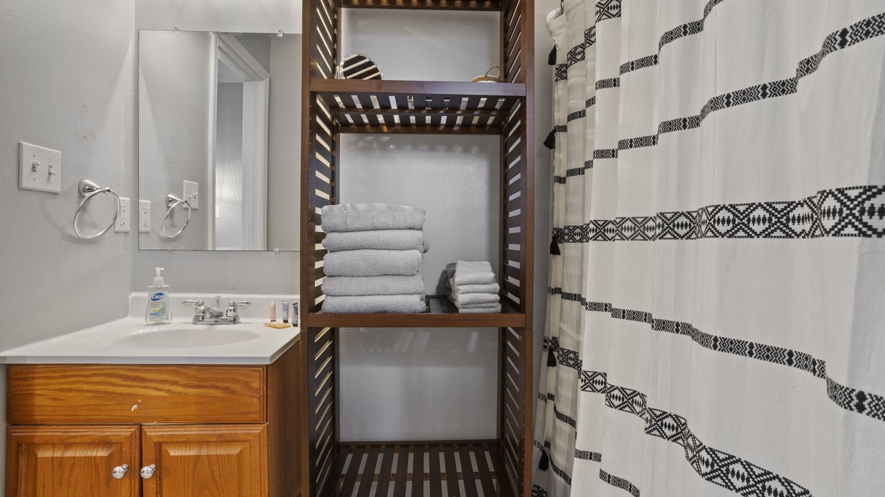 Photo of Bathroom in Shoreline Park