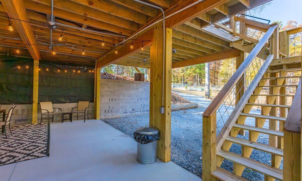 Photo of Outdoor in Trenton