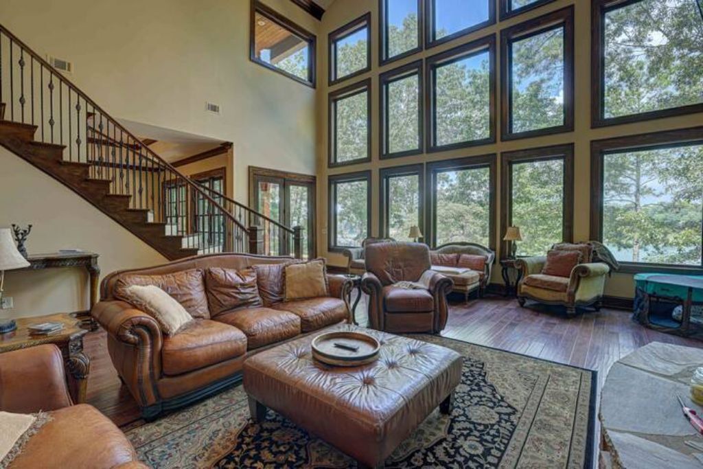 Photo of Livingroom in Wedowee