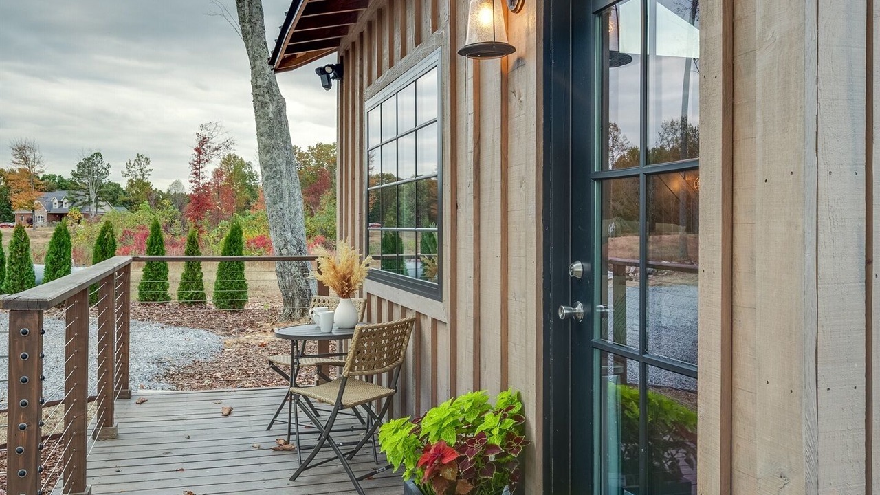 Photo of Outdoor in Estillfork