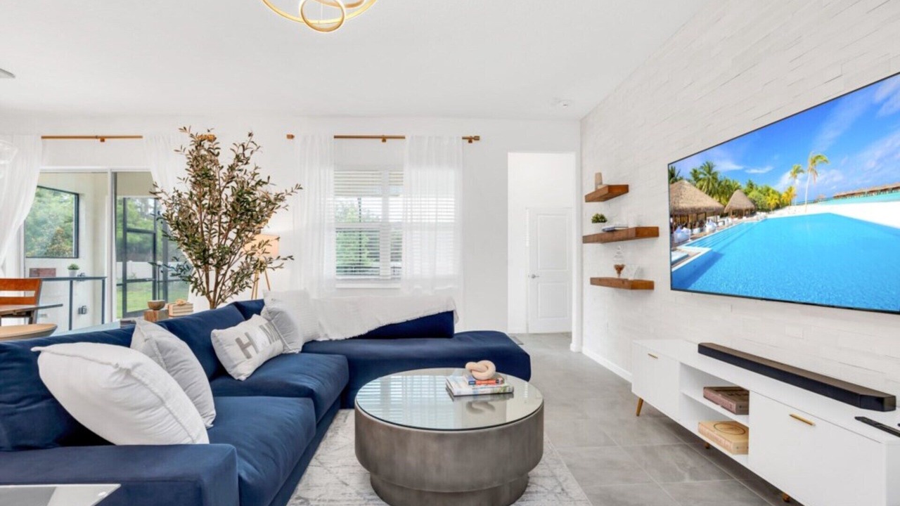 Photo of Livingroom in Celebration
