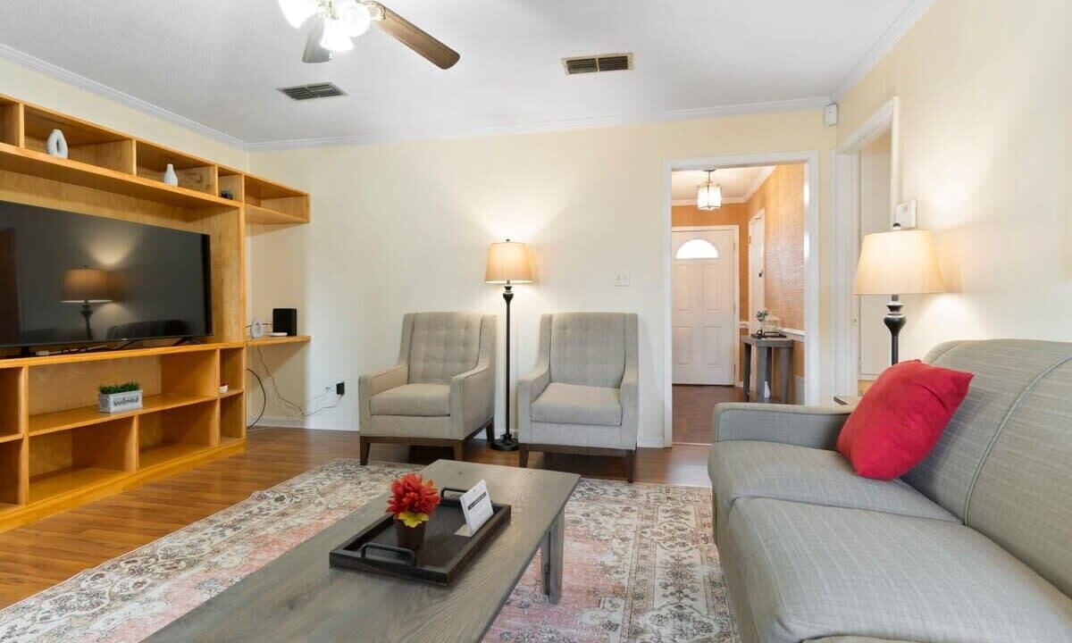 Photo of Bedroom in Montgomery