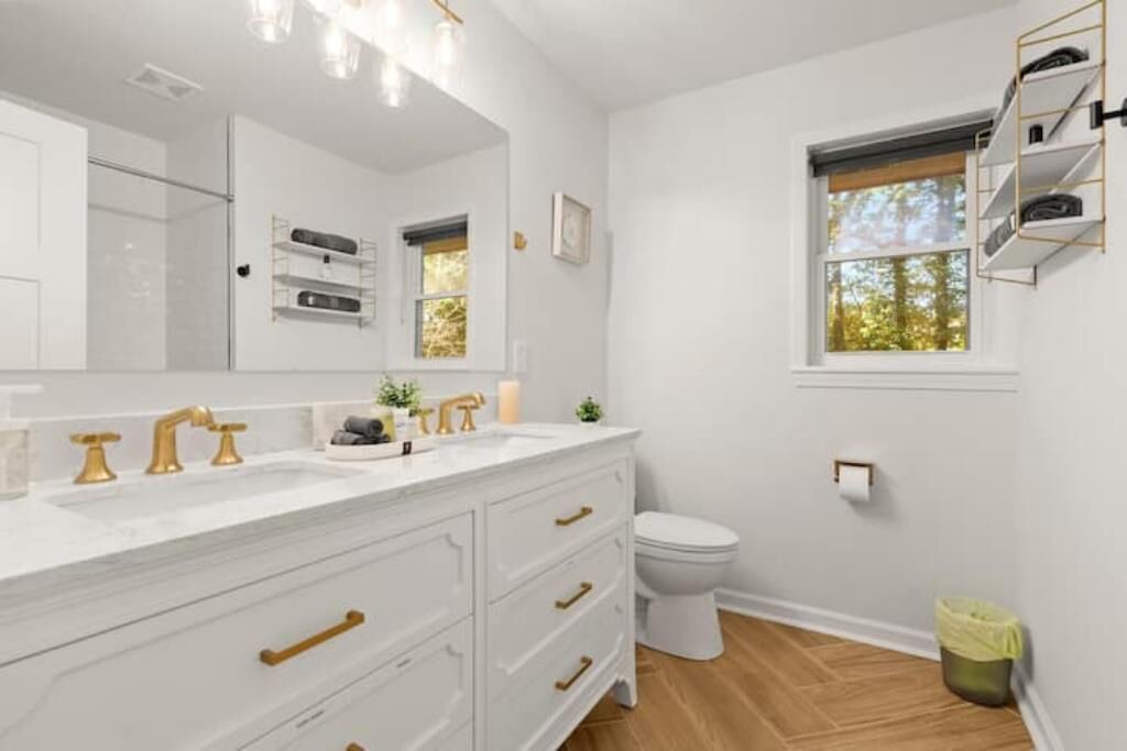 Photo of Bathroom in Acworth
