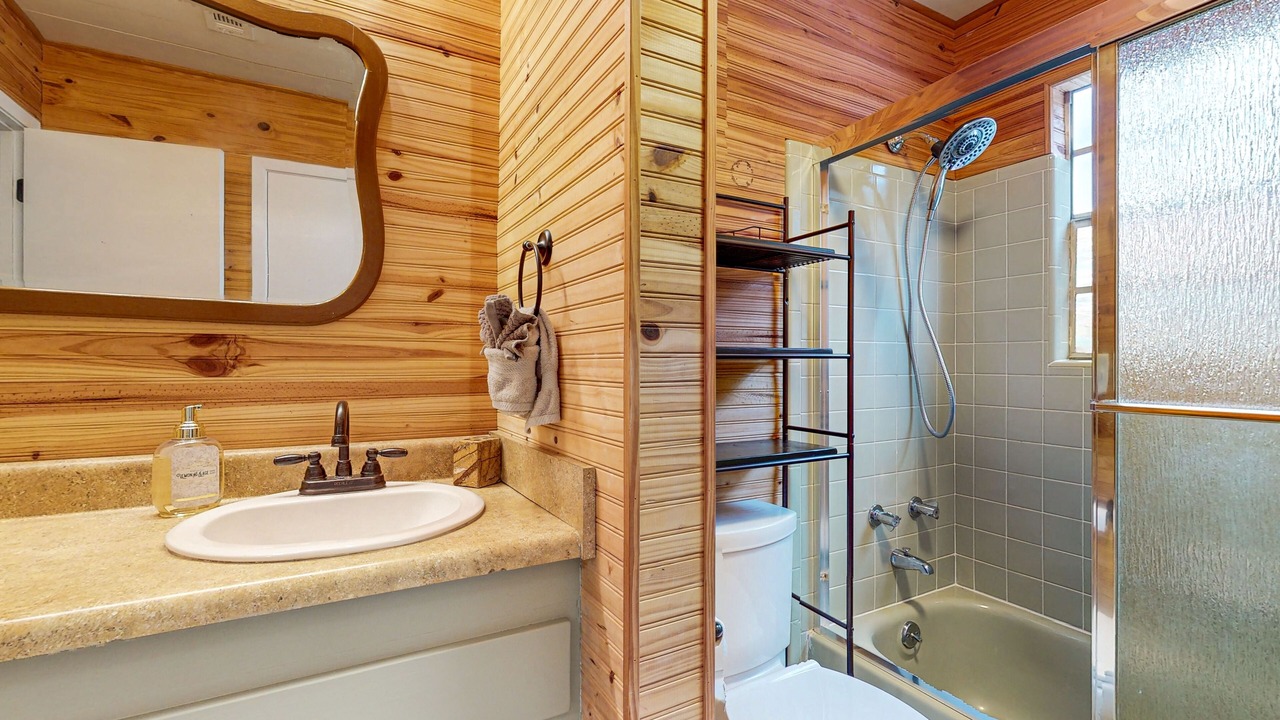 Photo of Bathroom in Milton