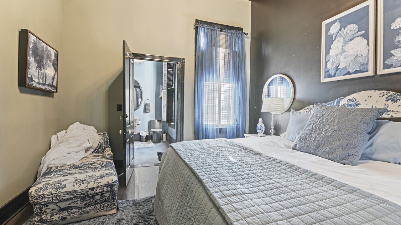 Photo of Bedroom in Montgomery