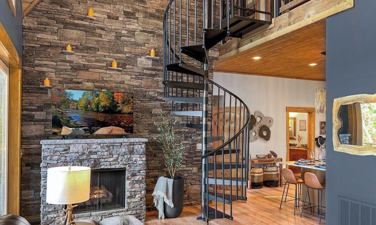 Photo of Livingroom in Ellijay