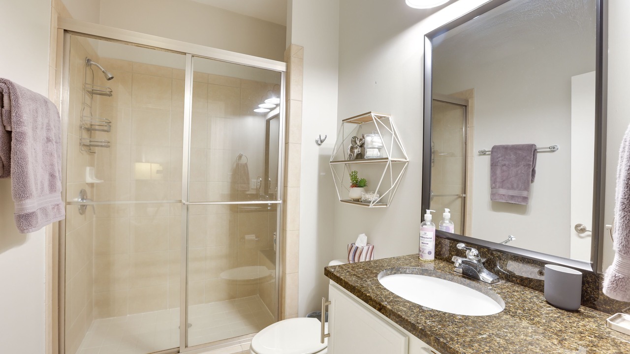 Photo of Bathroom in Tuscaloosa