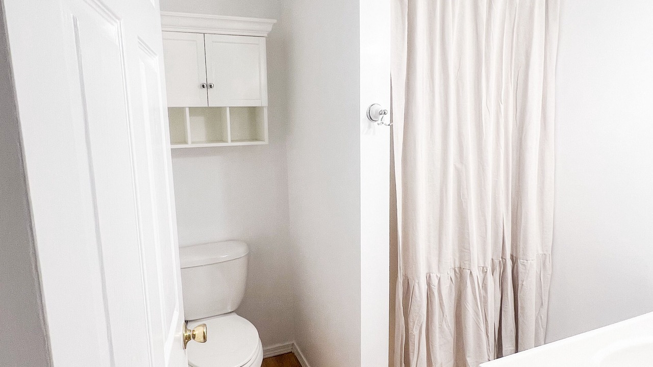 Photo of Bathroom in Jacksons' Gap