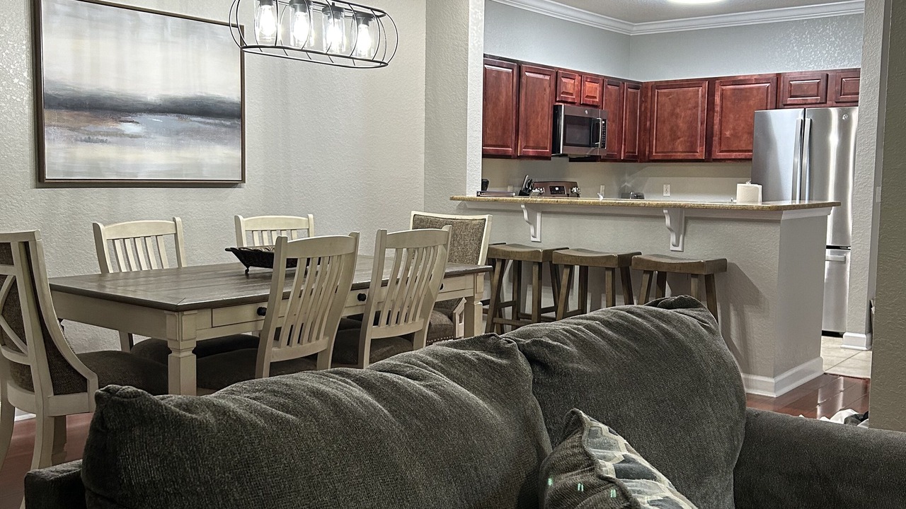 Photo of Livingroom in Four Corners