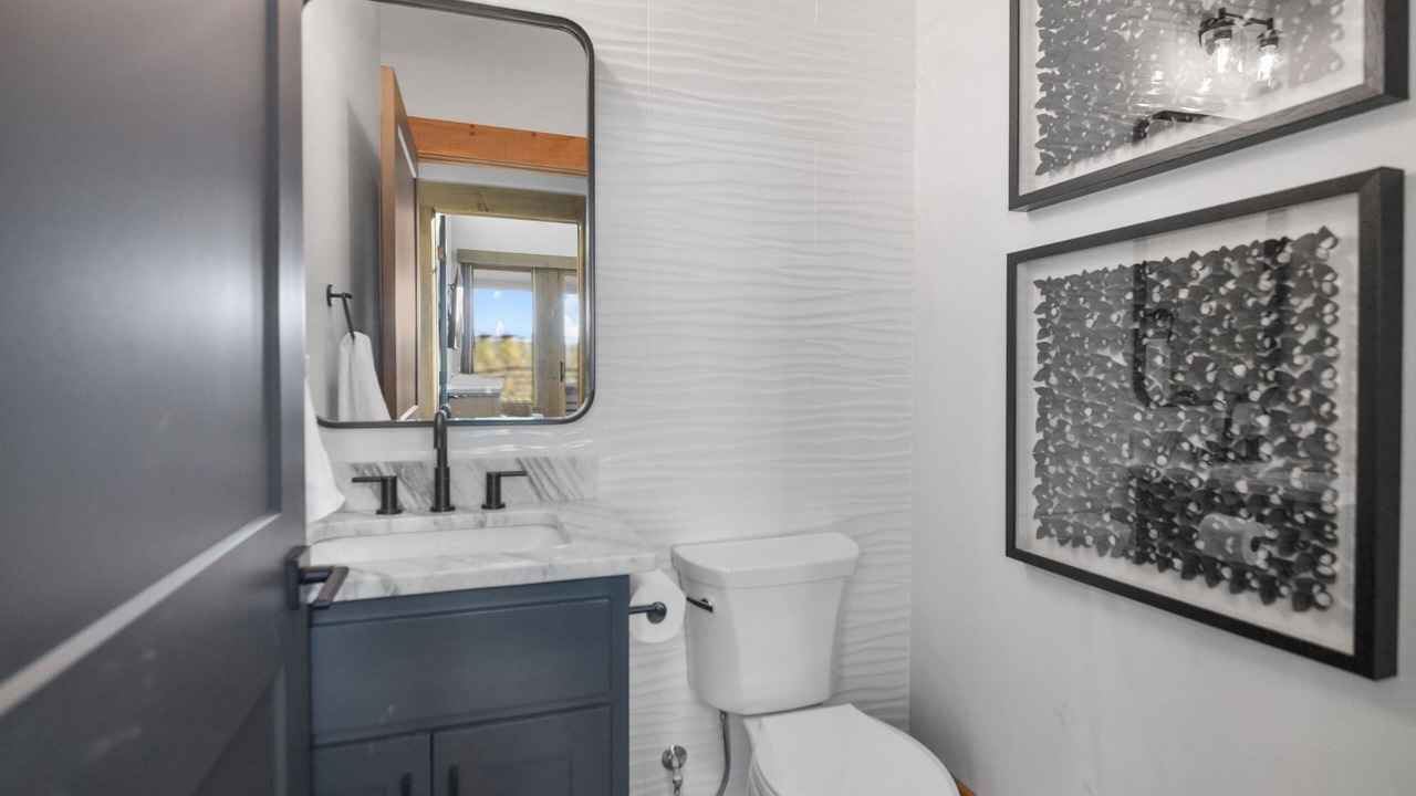 Photo of Bathroom in Ellijay