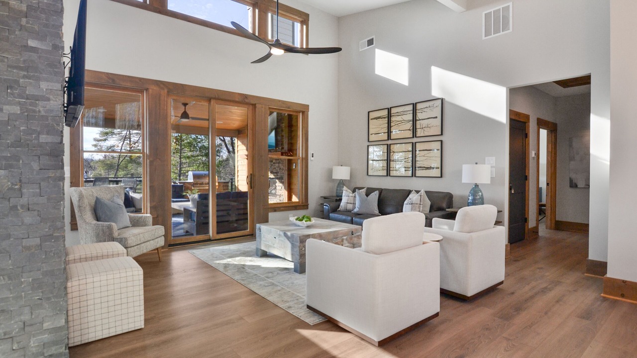 Photo of Livingroom in Ellijay