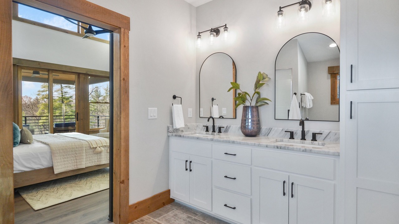 Photo of Bedroom in Ellijay