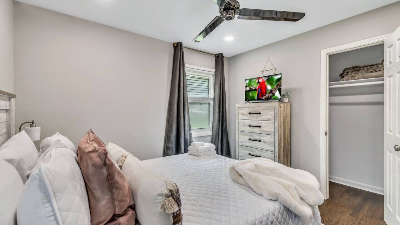 Photo of Bedroom in Mableton