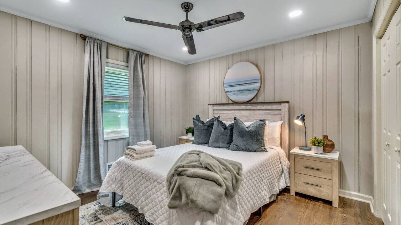 Photo of Bedroom in Mableton