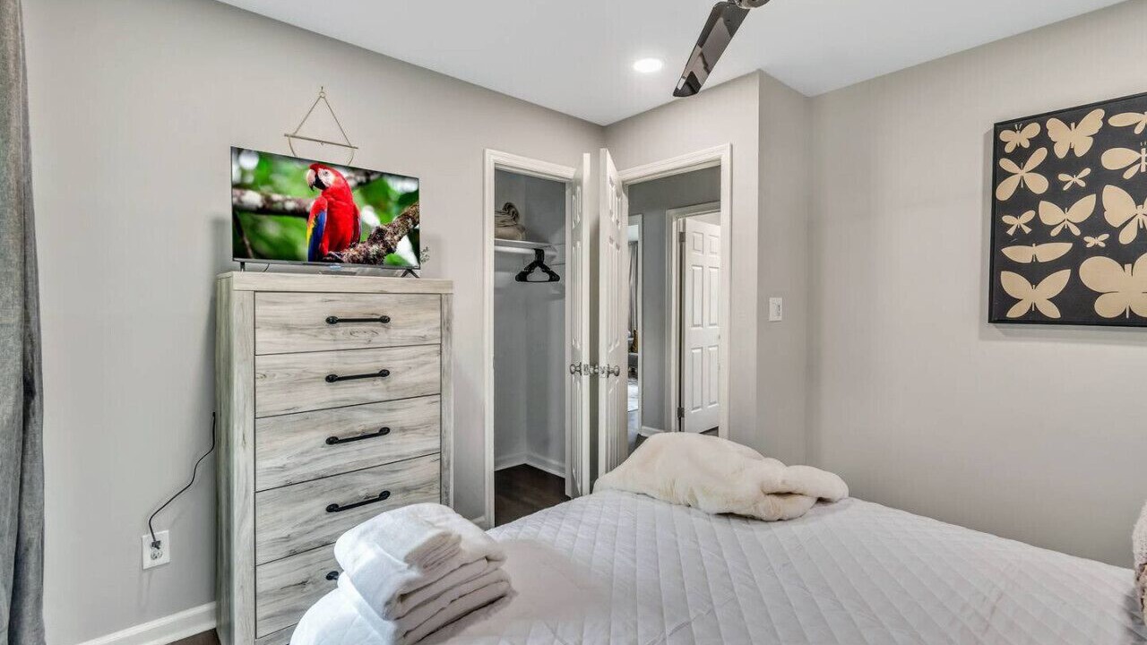 Photo of Bedroom in Mableton