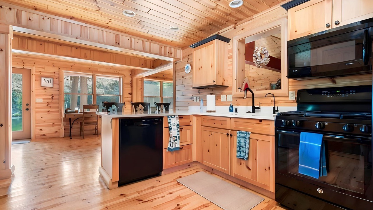 Photo of Kitchen in Gaylord