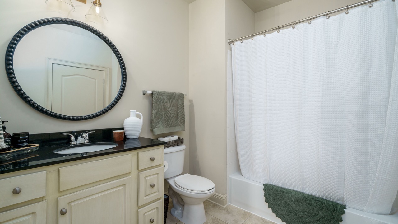 Photo of Bathroom in Tuscaloosa