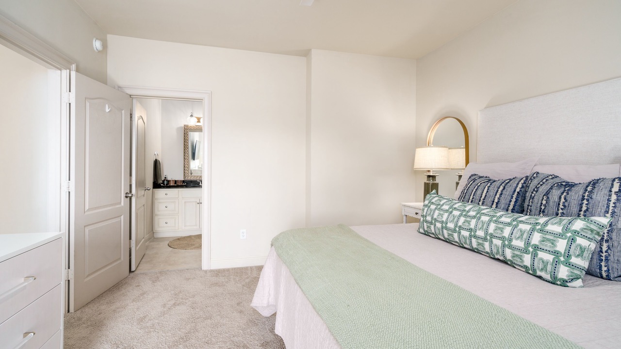 Photo of Bedroom in Tuscaloosa