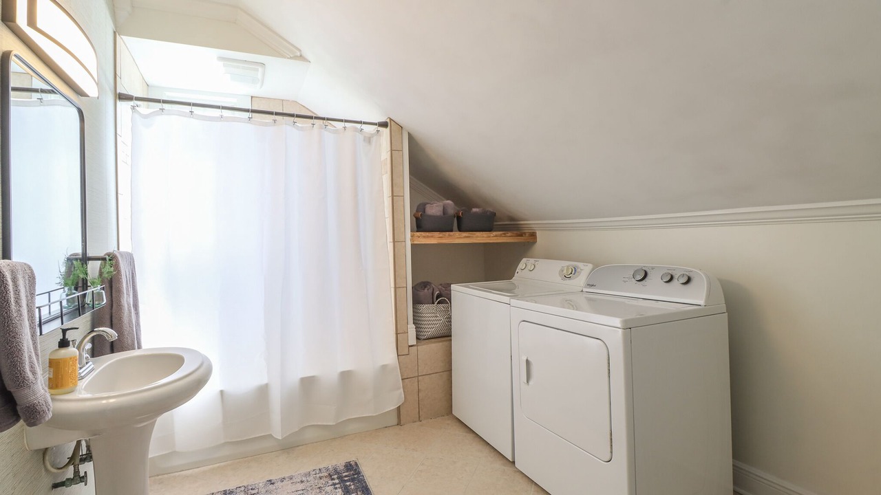 Photo of Bathroom in Old Town