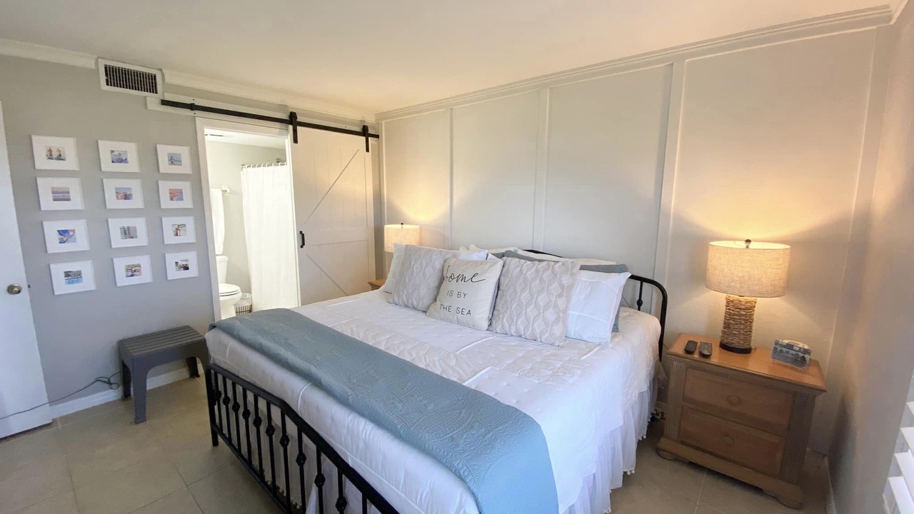 Photo of Bedroom in Ormond-by-the-Sea
