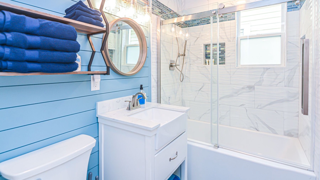 Photo of Bathroom in Gulf Shores