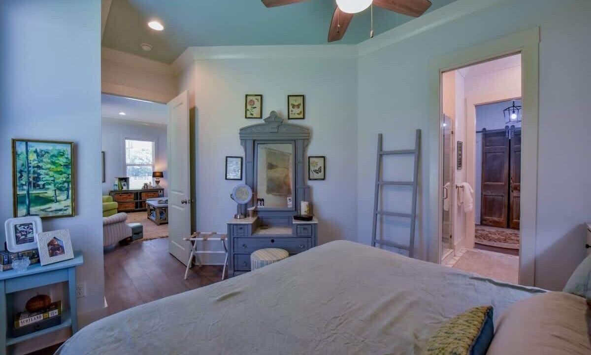 Photo of Bedroom in Tuscaloosa