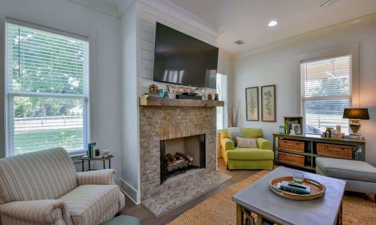 Photo of Livingroom in Tuscaloosa