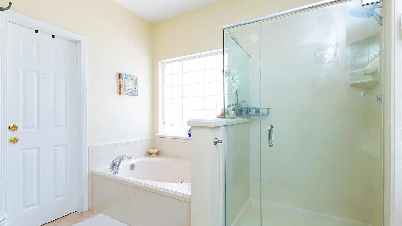 Photo of Bathroom in Josephine