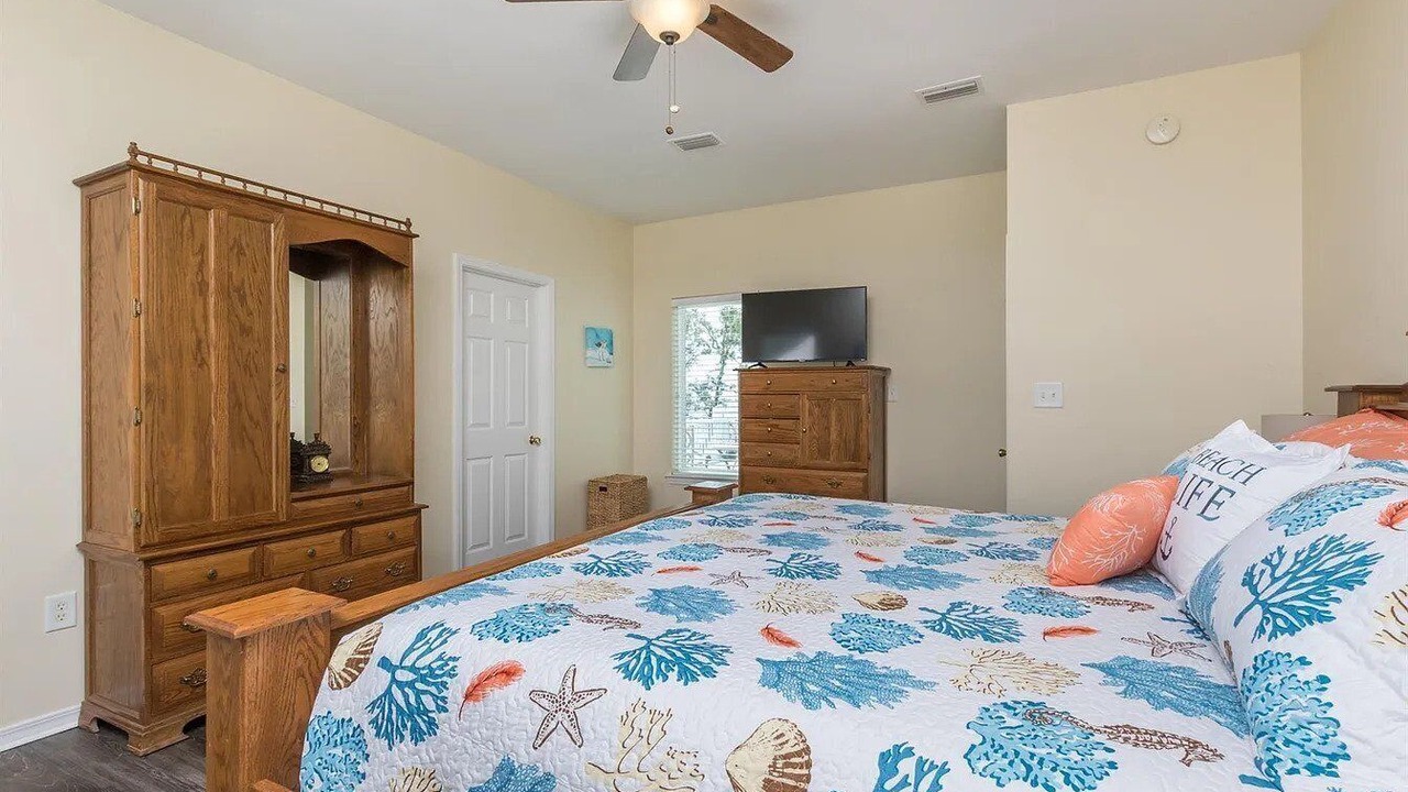 Photo of Bedroom in Josephine
