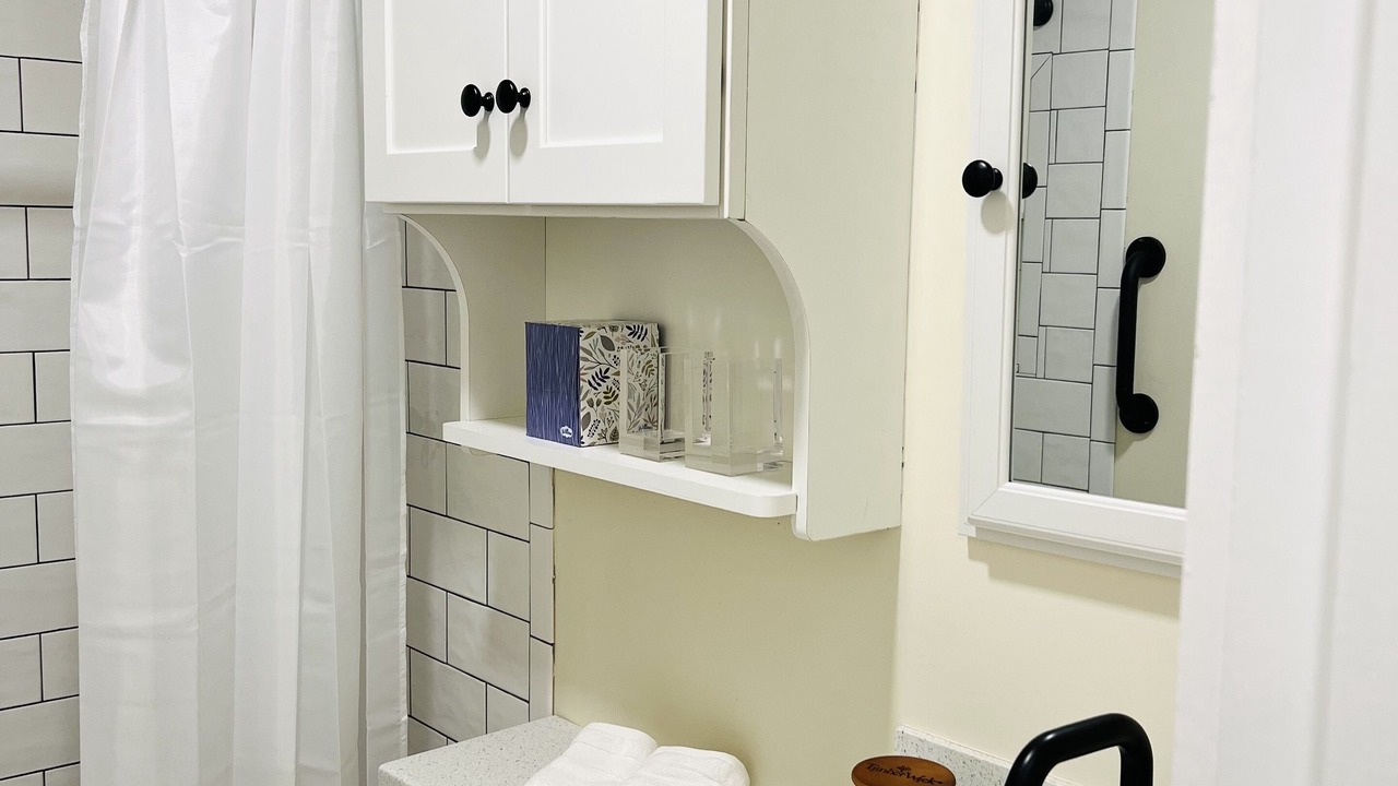 Photo of Bathroom in Fernandina Beach