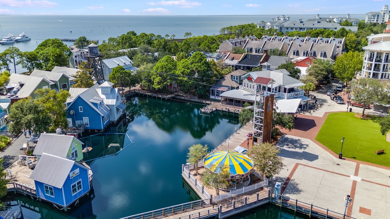 Photo of Outdoor in Baytowne Wharf