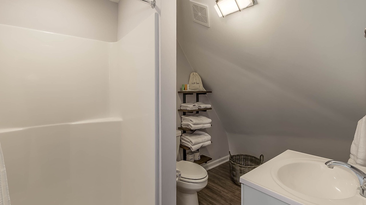 Photo of Bathroom in Tuscaloosa