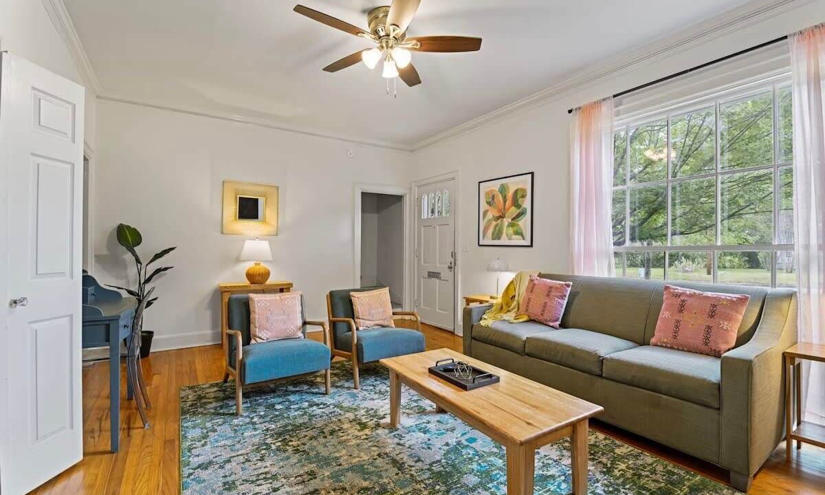 Photo of Livingroom in Montgomery