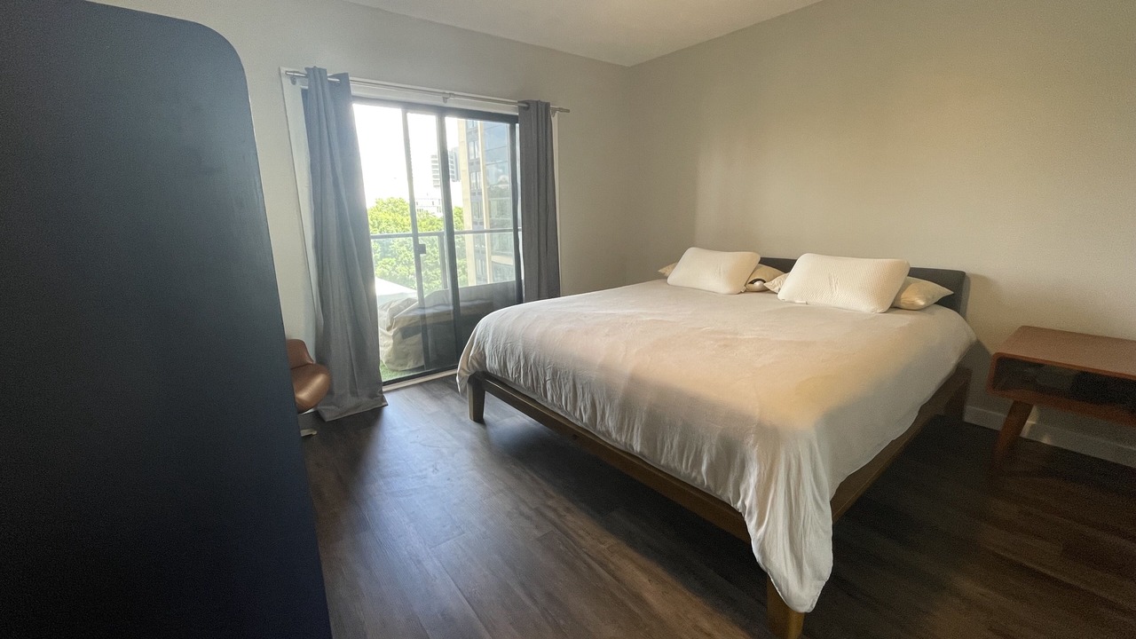 Photo of Bedroom in Midtown
