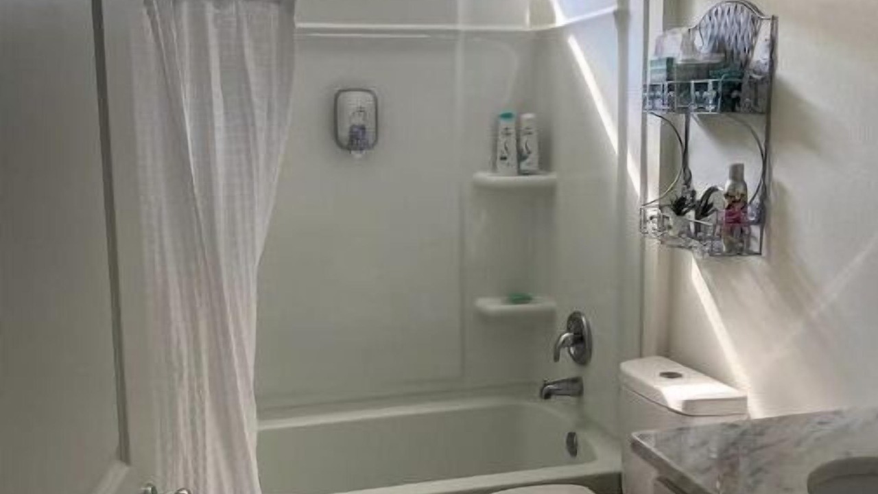 Photo of Bathroom in Umatilla