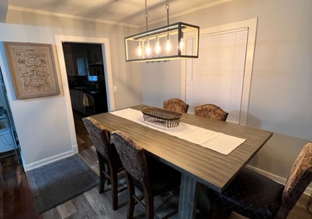 Photo of Livingroom in Starkville