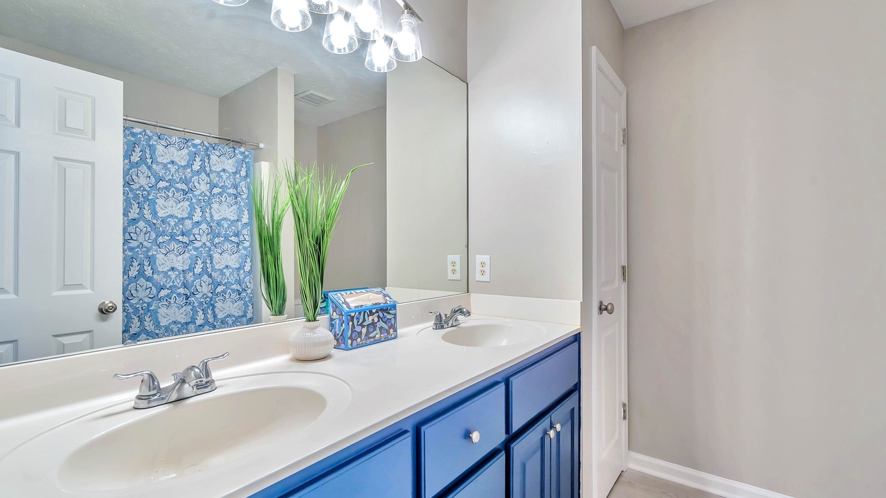 Photo of Bathroom in Gunter Afs
