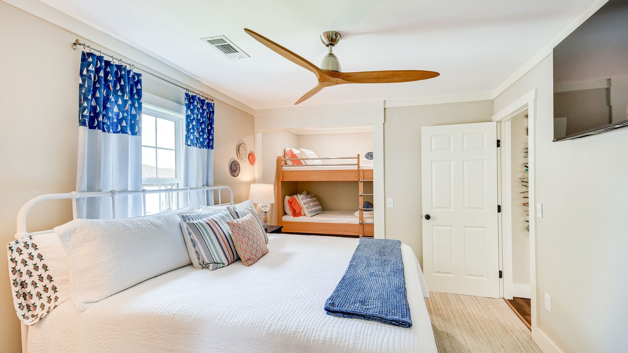 Photo of Bedroom in Dadeville
