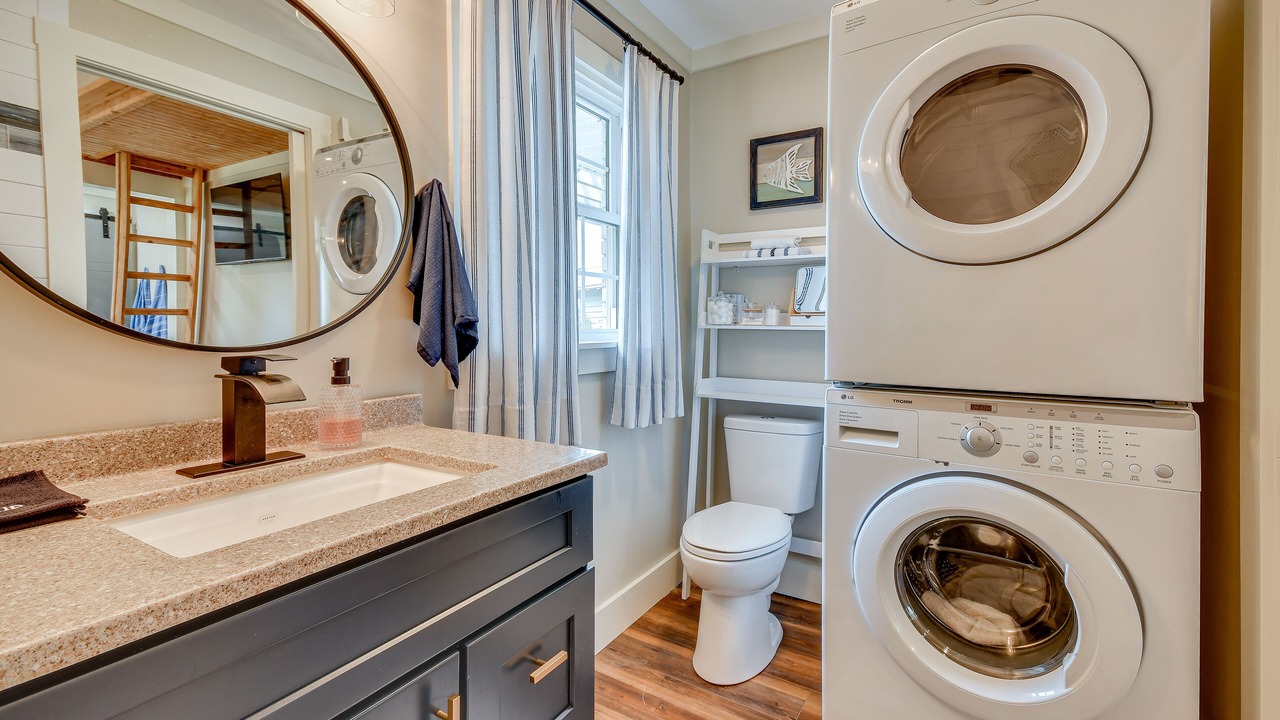 Photo of Bathroom in Dadeville