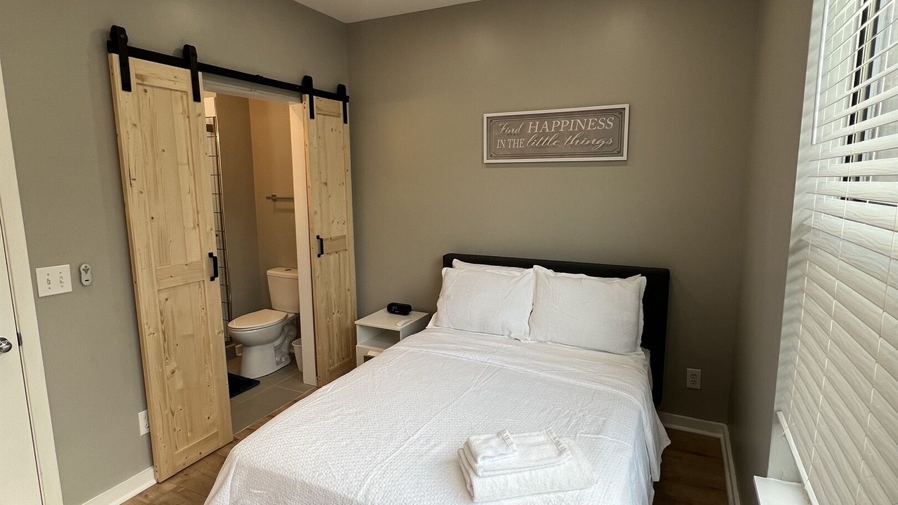 Photo of Bedroom in Castleberry Hill