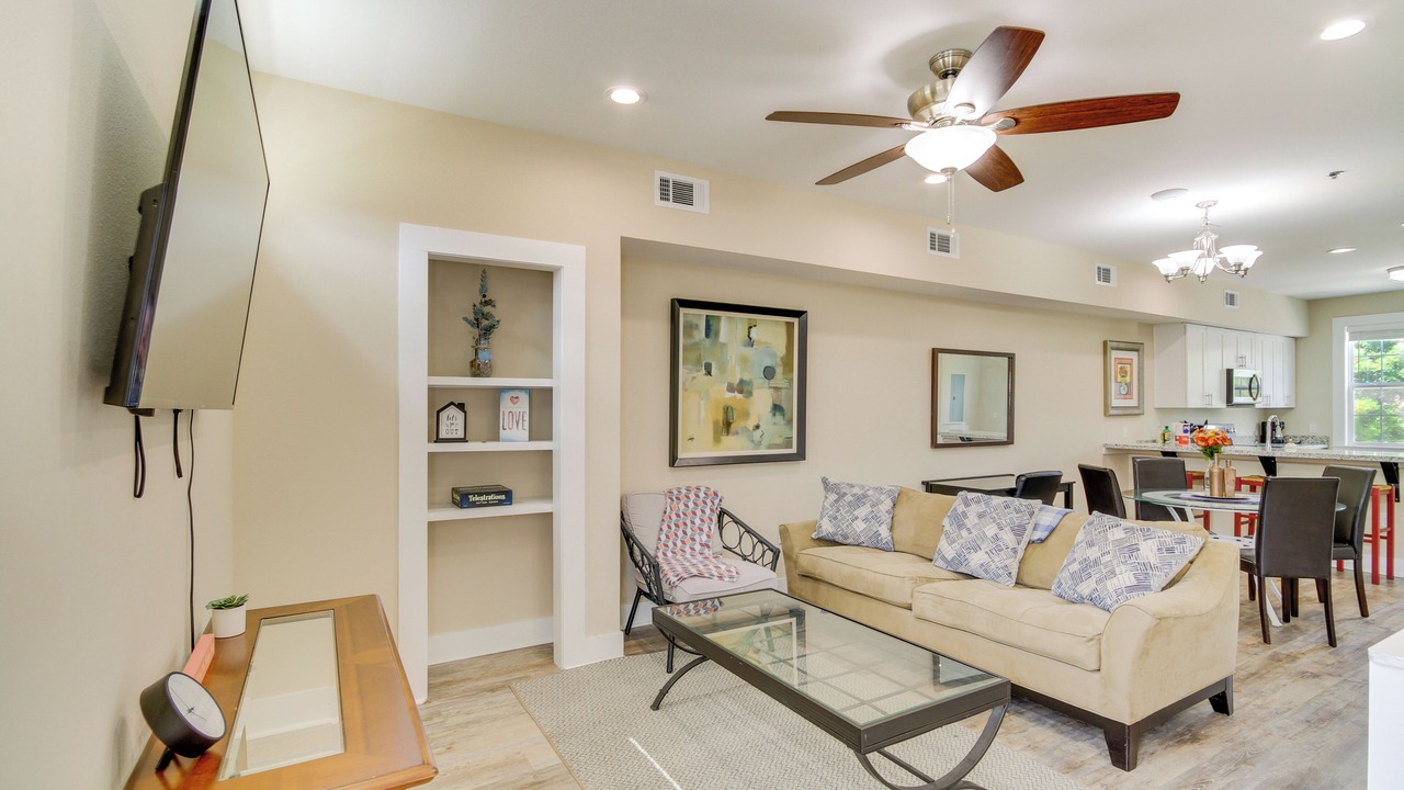 Photo of Livingroom in D'Iberville