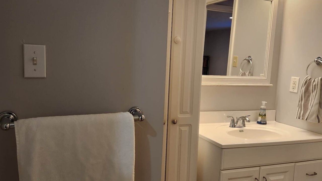 Photo of Bathroom in Leonidas