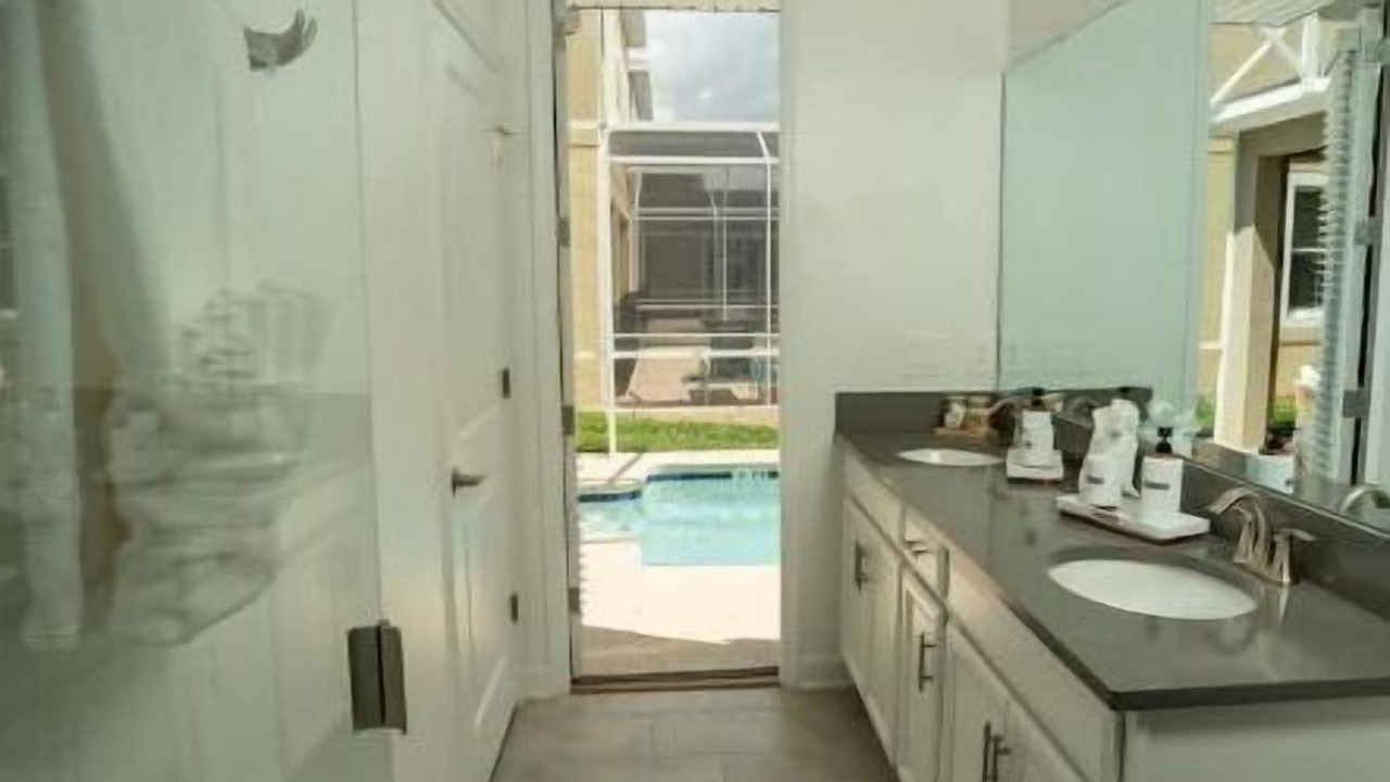 Photo of Bathroom in Four Corners