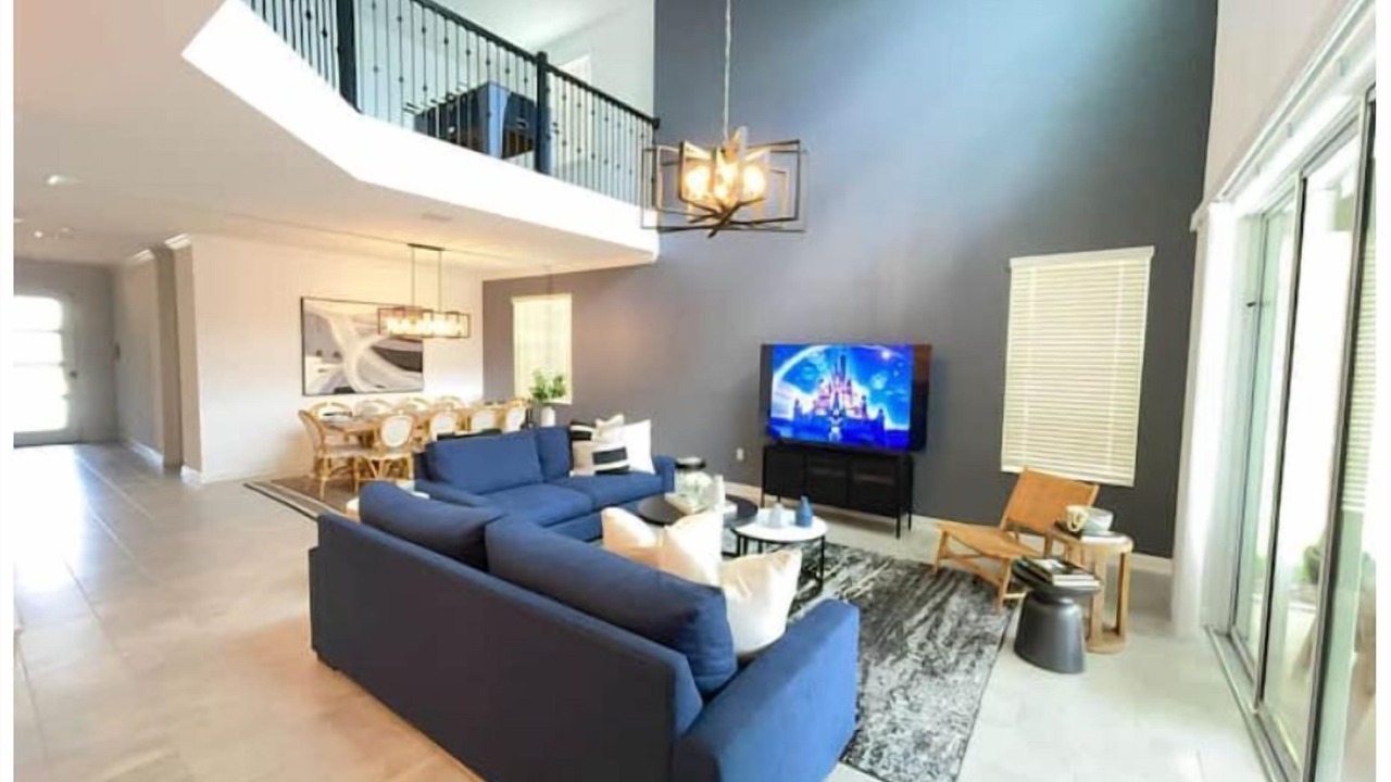 Photo of Livingroom in Four Corners